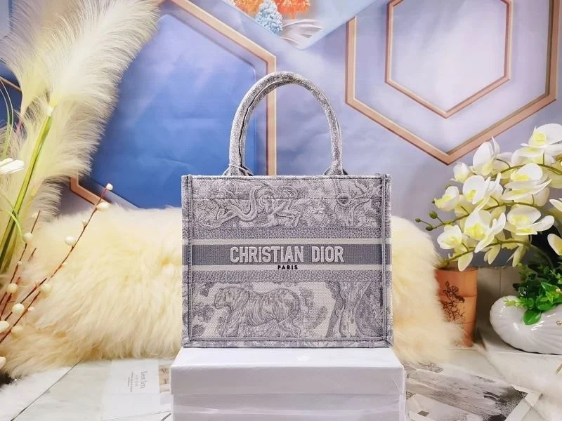 Elegant Christian Dior Shopping Bags 46225