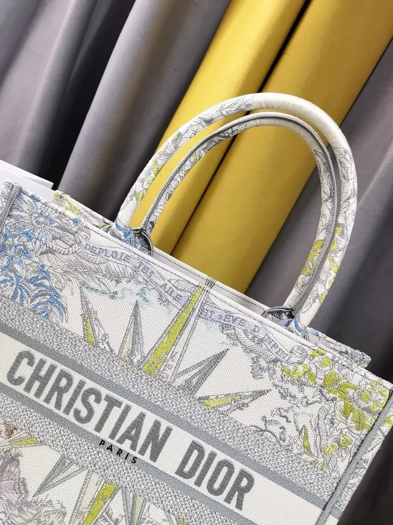 Durable Christian Dior Shopping Bags 46210