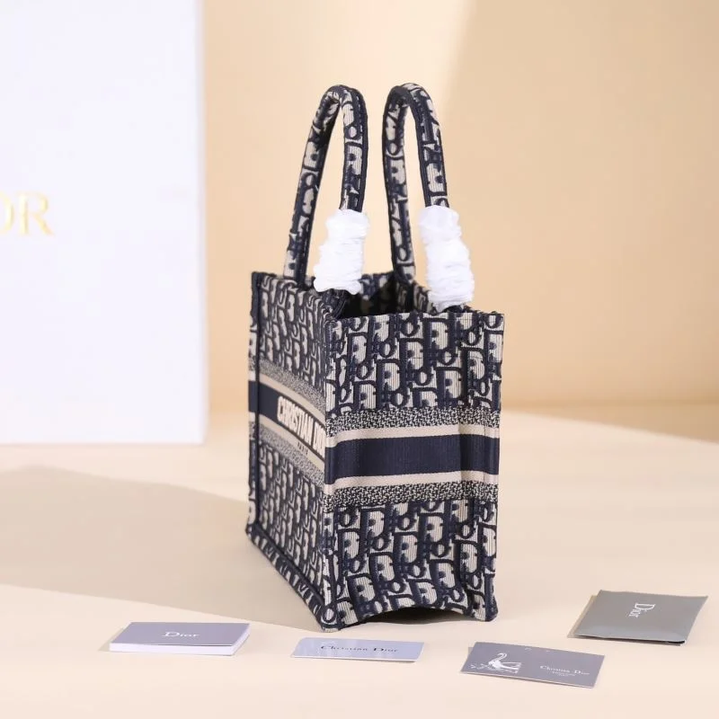 Christian Dior Shopping Bags Fashionable 46313