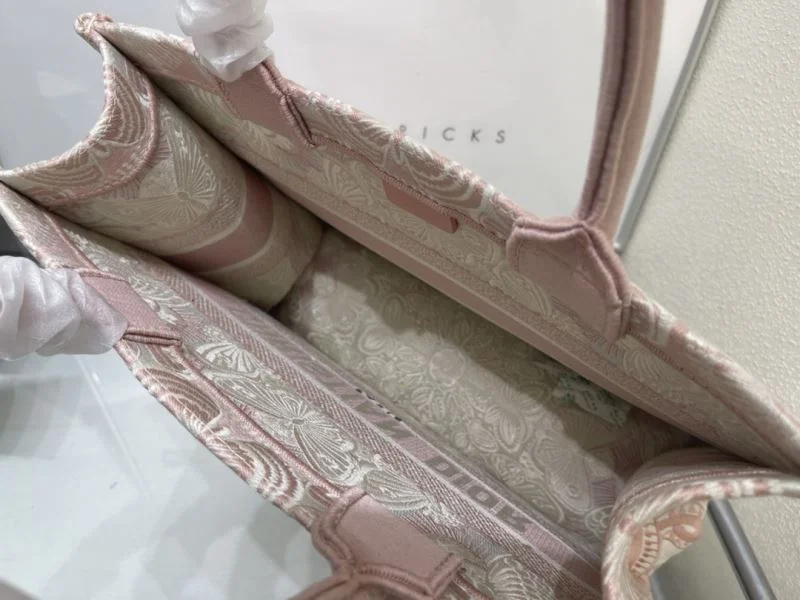 Christian Dior Shopping Bags OdorResistant 46201