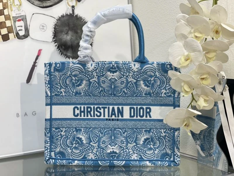 Fashionable Christian Dior Shopping Bags 46196