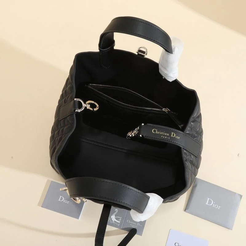 Snug Christian Dior Shopping Bags 46264