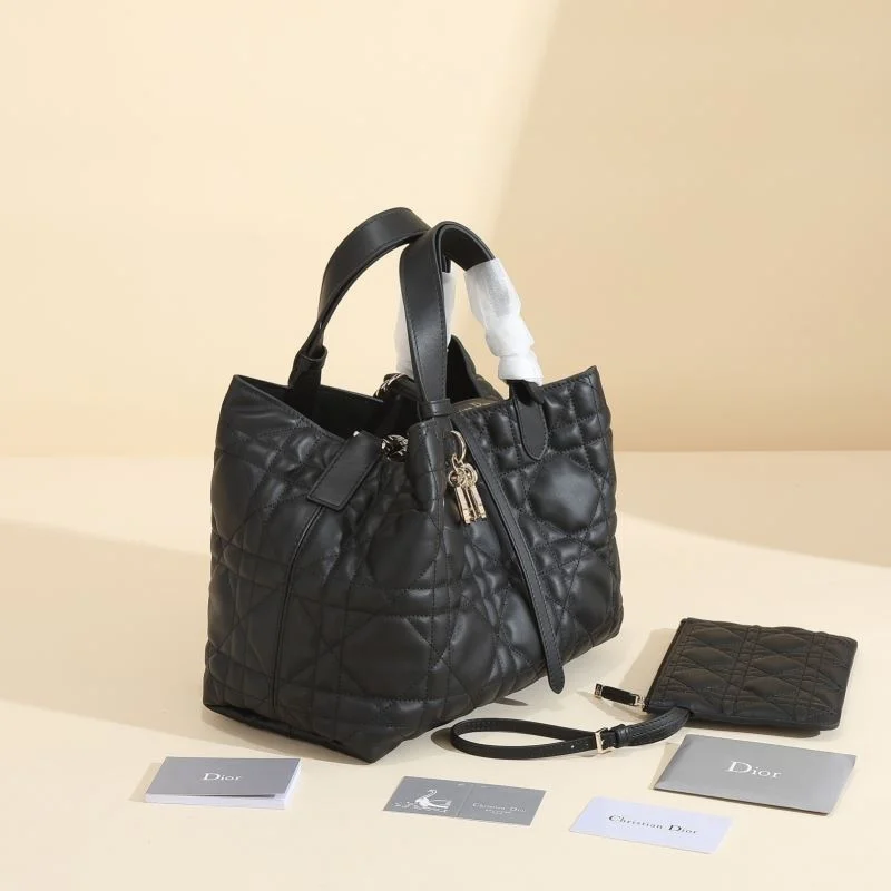 Snug Christian Dior Shopping Bags 46264