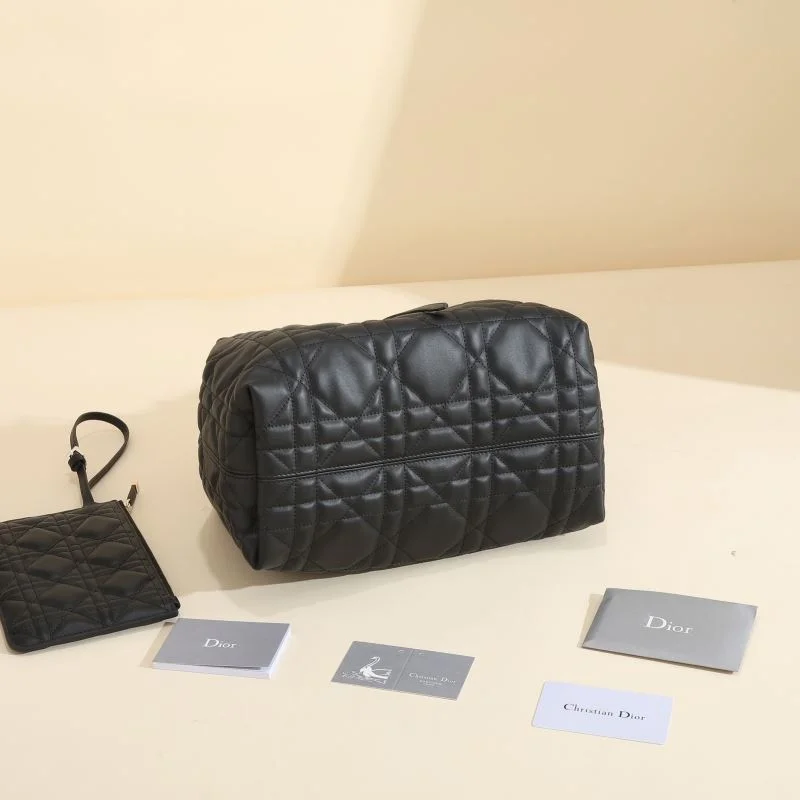 Snug Christian Dior Shopping Bags 46264