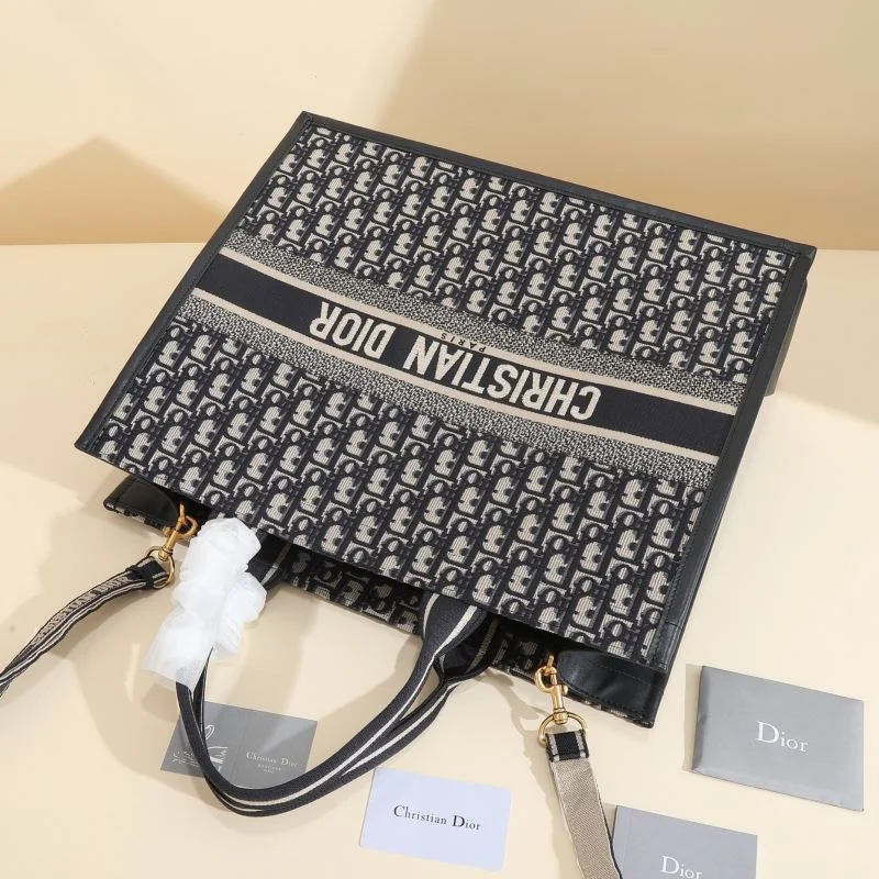 Christian Dior Shopping Bags OdorResistant 46231