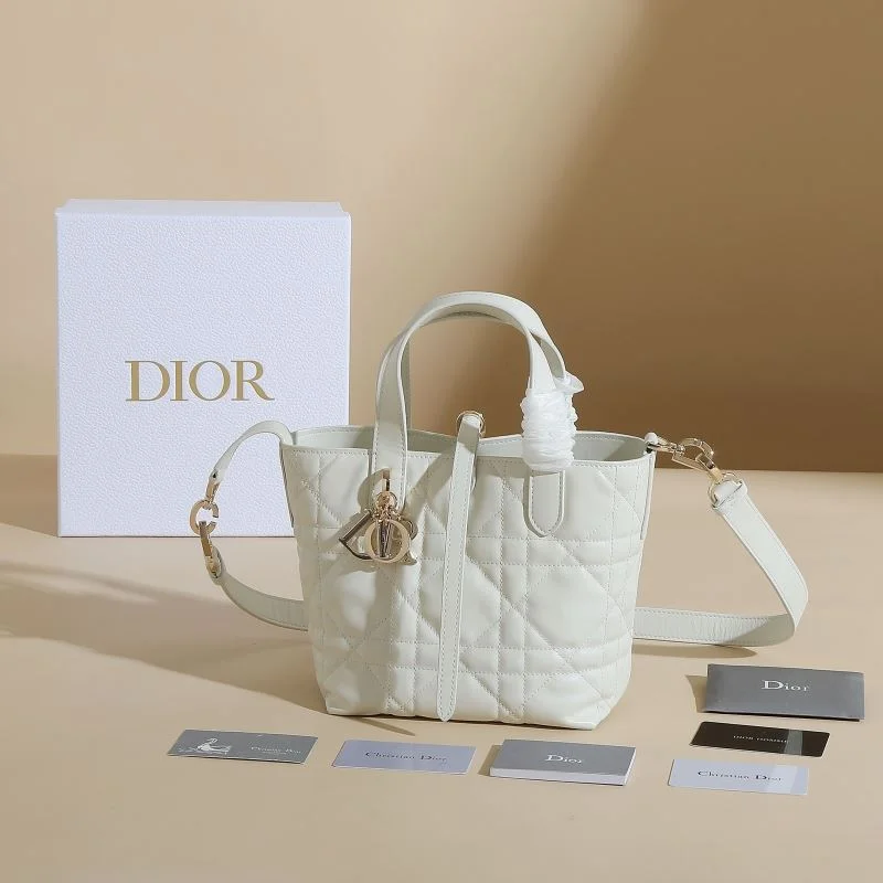 RelaxedFit Christian Dior Shopping Bags 46184