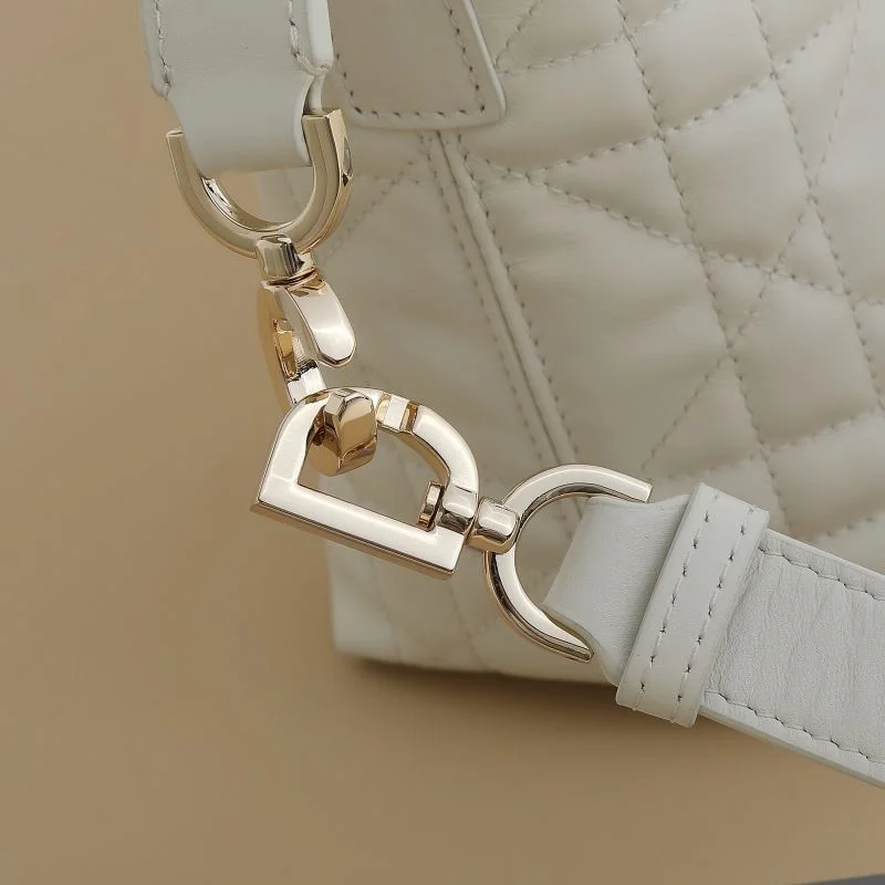RelaxedFit Christian Dior Shopping Bags 46184