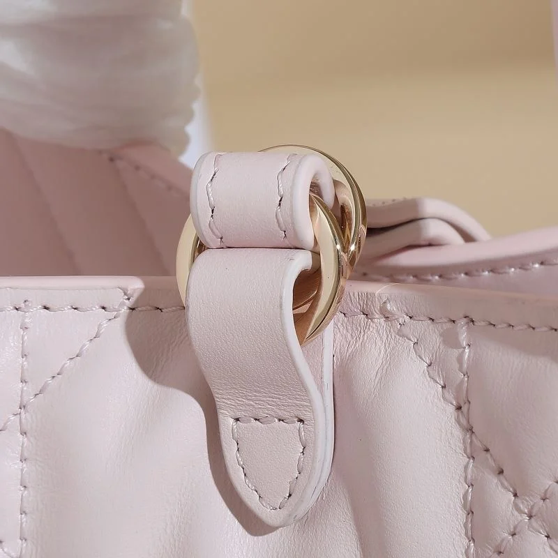 Christian Dior Shopping Bags Modern 46224