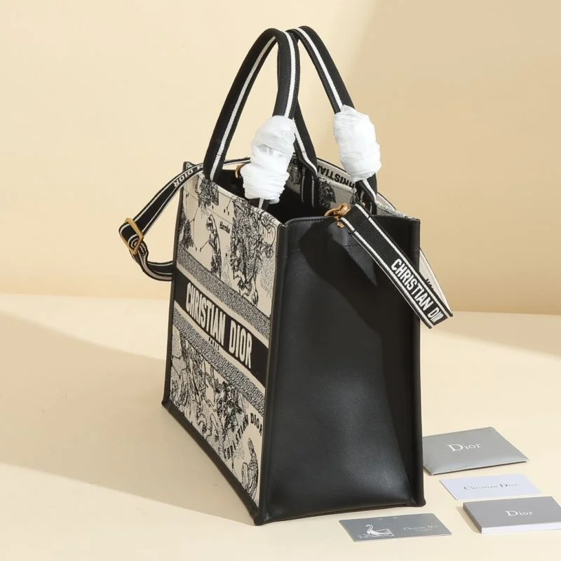 Christian Dior Shopping Bags Versatile 46181