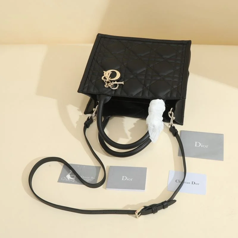 Christian Dior Shopping Bags Flexible 46175