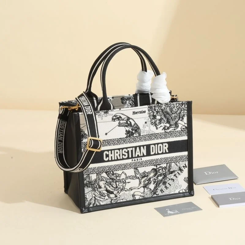 Bright Christian Dior Shopping Bags 46168