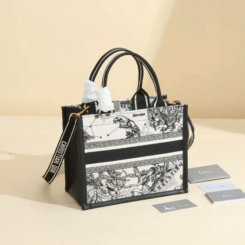 Bright Christian Dior Shopping Bags 46168