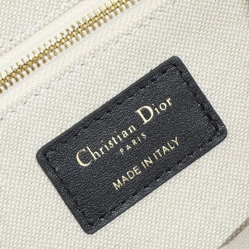 OnTrend Christian Dior Shopping Bags 46161
