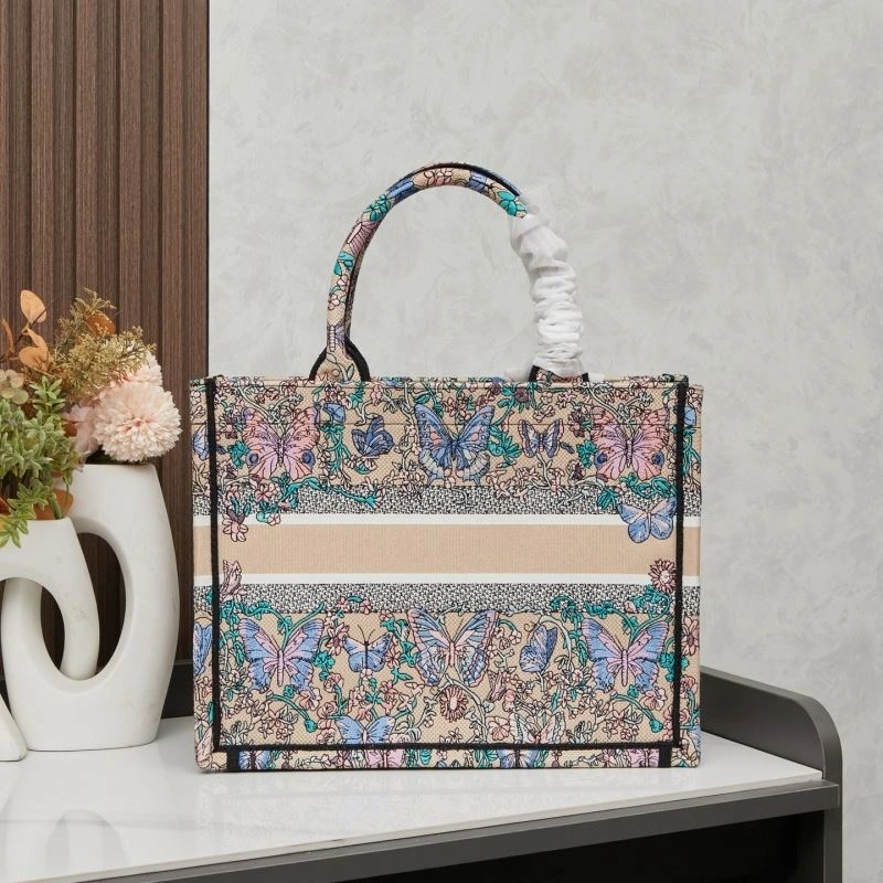 Vibrant Christian Dior Shopping Bags 86190