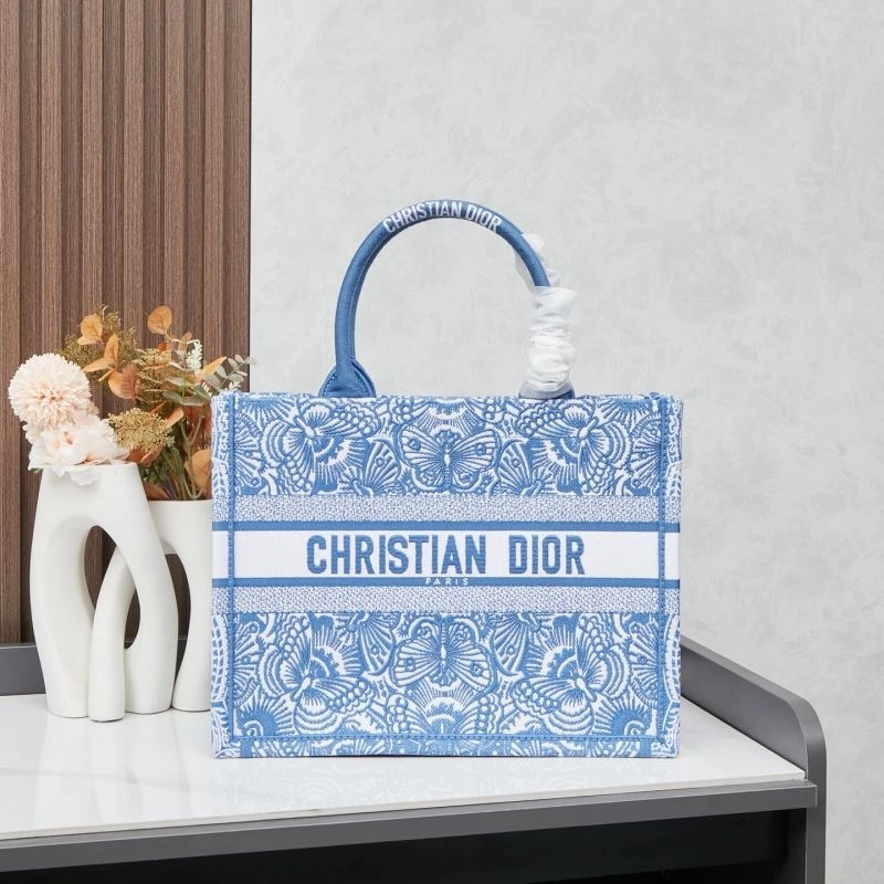 Supportive Christian Dior Shopping Bags 86272