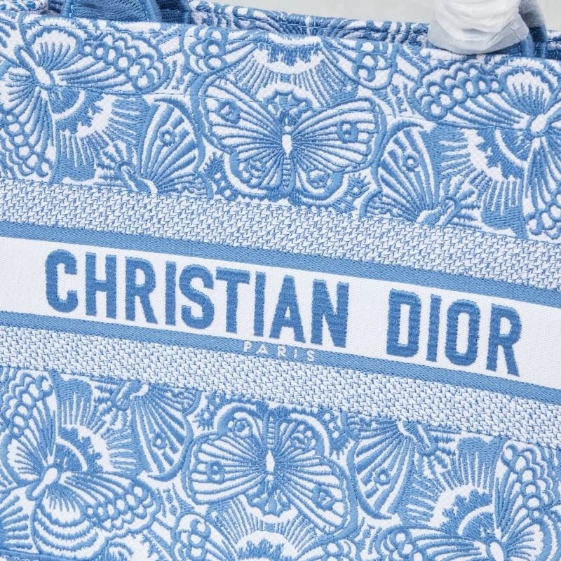 Supportive Christian Dior Shopping Bags 86272