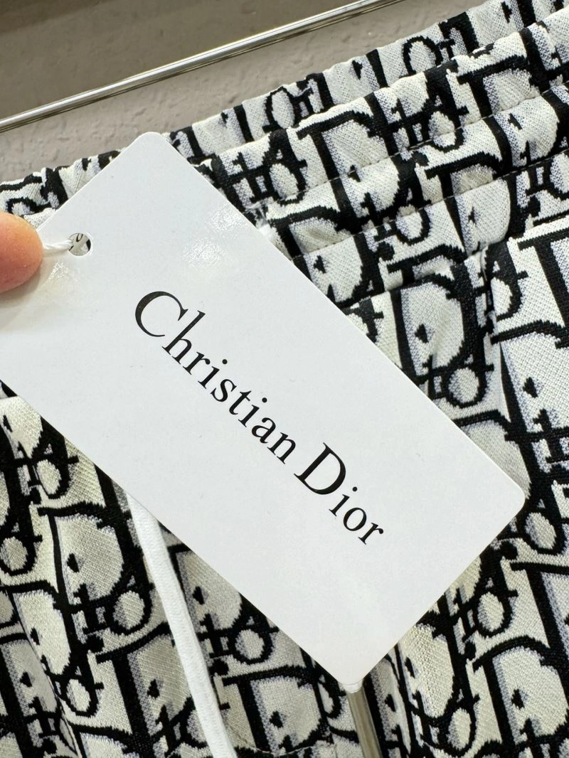Versatile Christian Dior Short Pants 117131
