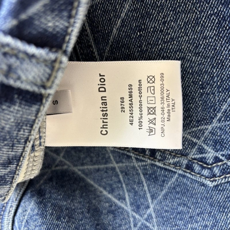Sporty Christian Dior Short Pants 112855