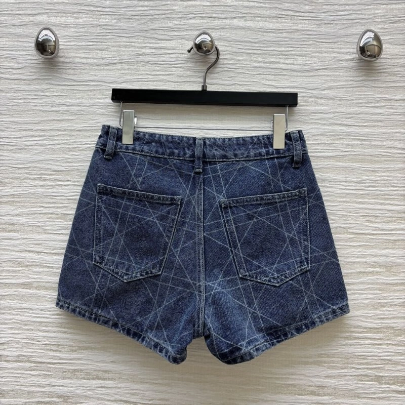 Sporty Christian Dior Short Pants 112855