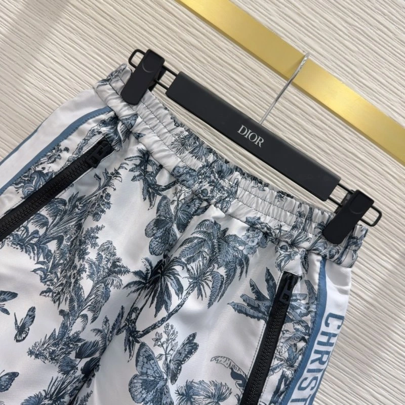 Unique Christian Dior Short Pants 114307