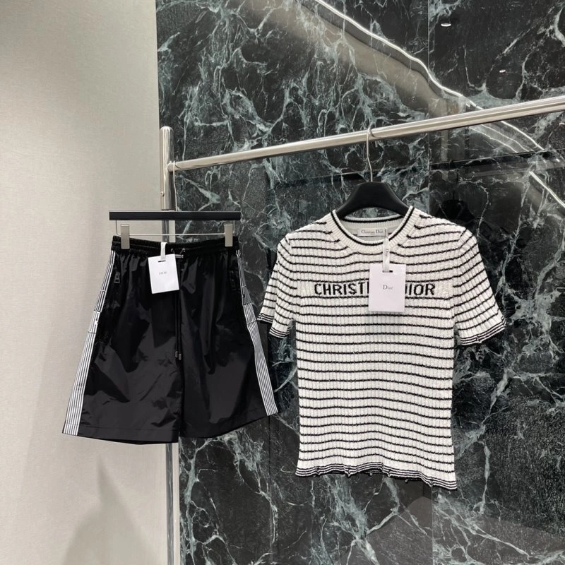 WellDesigned Christian Dior Short Pants 113702