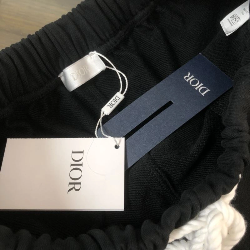 Christian Dior Short Suits Supportive 117713