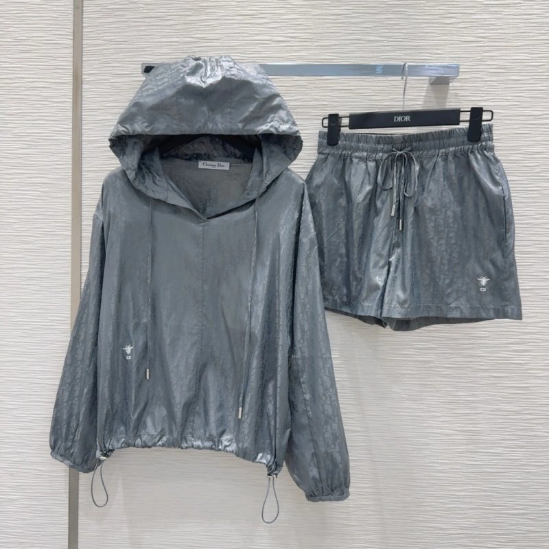 Christian Dior Short Suits Efficient 114273