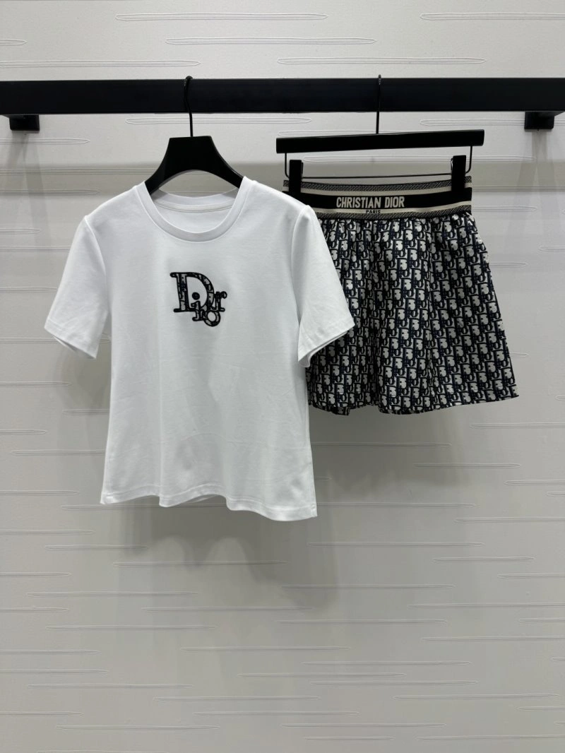 Christian Dior Short Suits EyeCatching 114264
