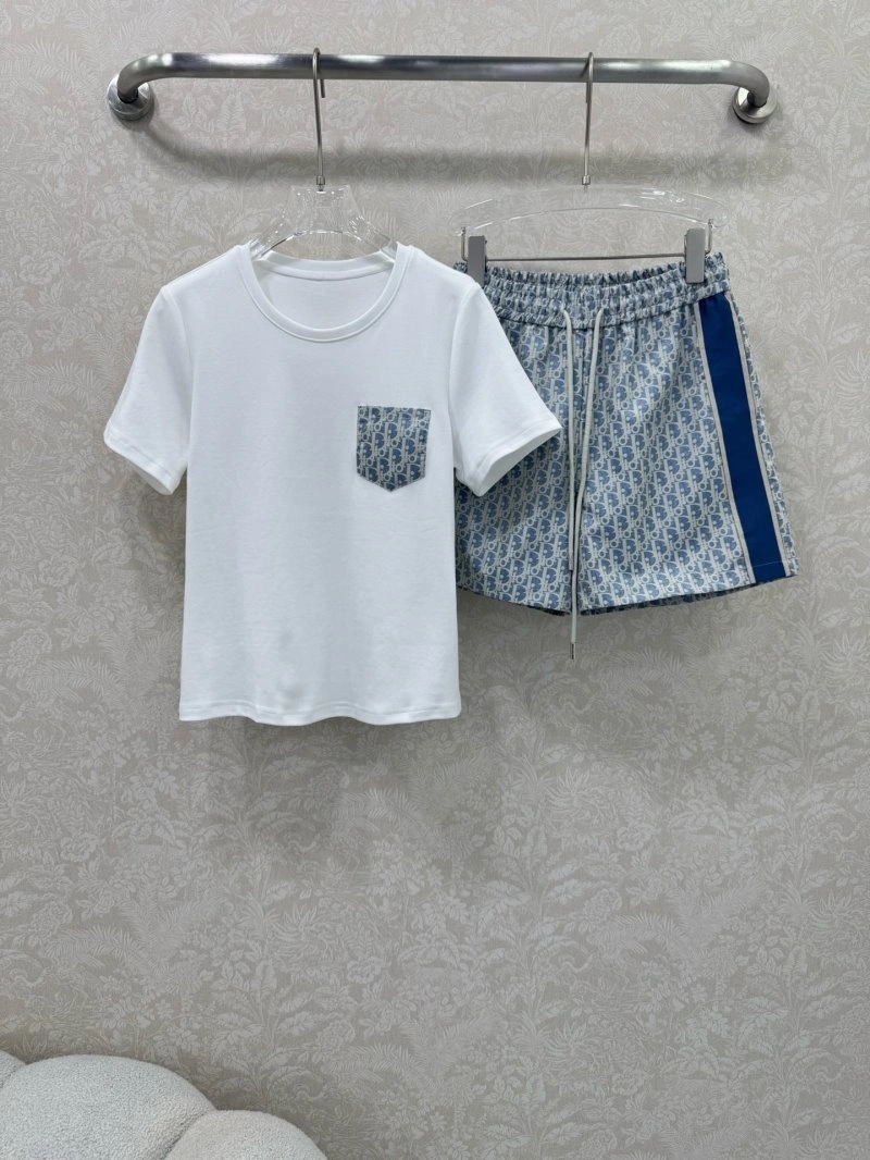 Comfortable Christian Dior Short Suits 114257