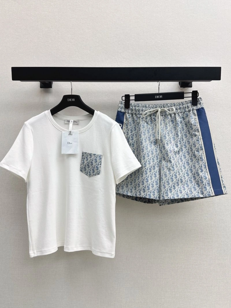 Upgraded Christian Dior Short Suits 112002