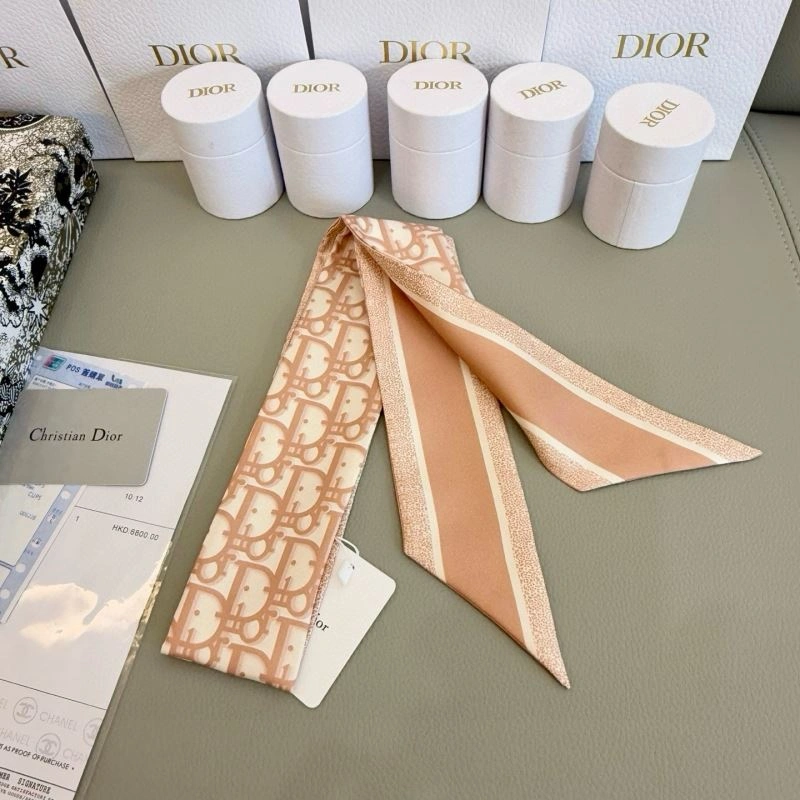 Christian Dior Silk Affordable 272377