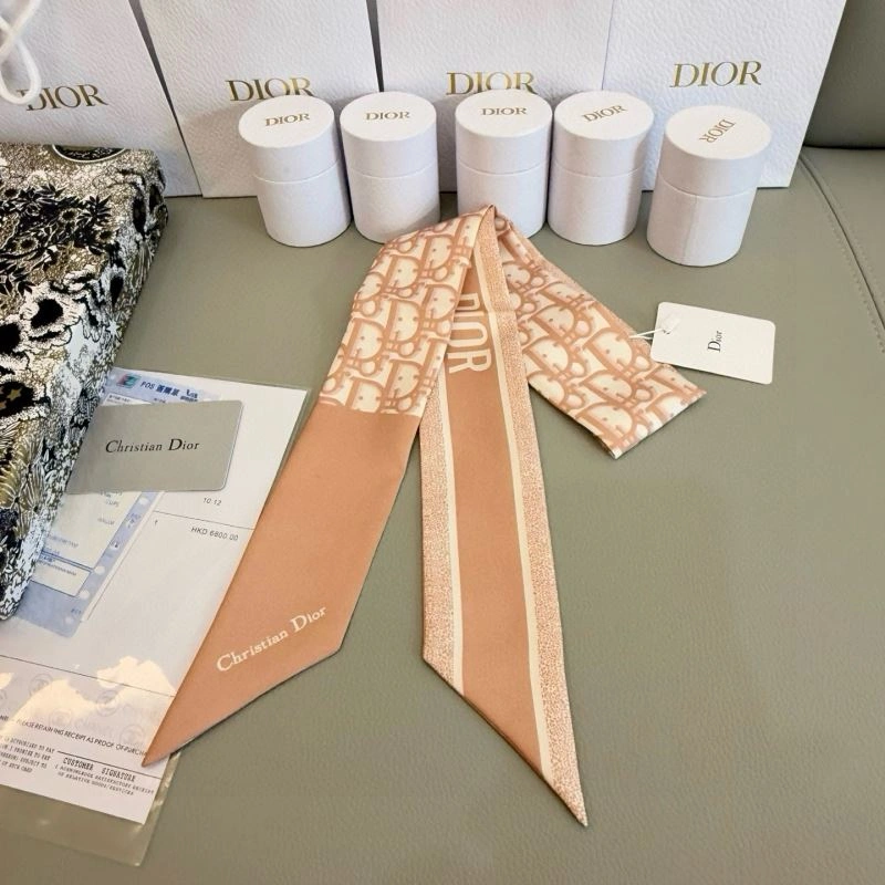 Christian Dior Silk Affordable 272377