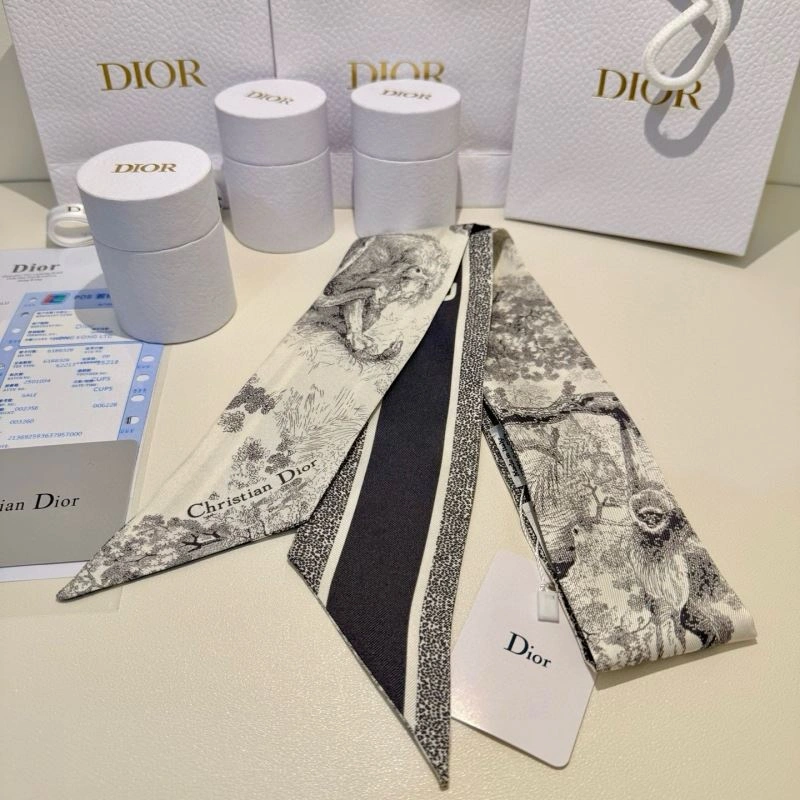 Durable Christian Dior Silk 272381