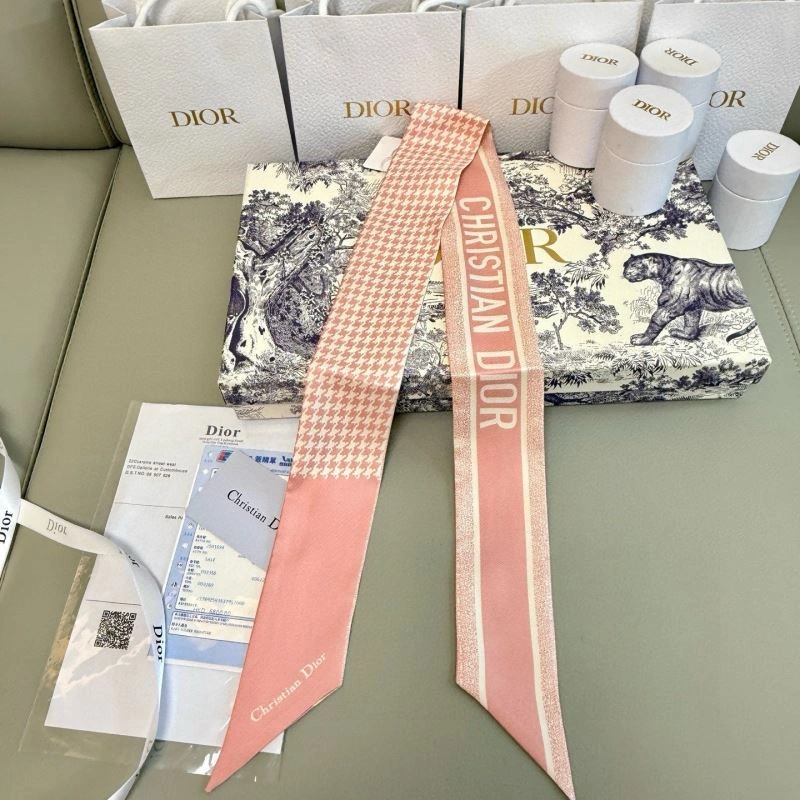 Christian Dior Silk Sustainable 272367