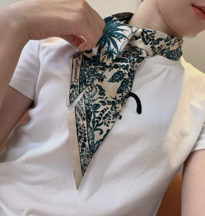 Christian Dior Silk Seasonal 272365