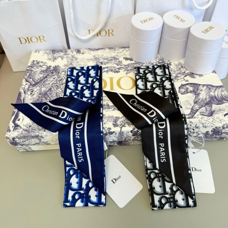 Bright Christian Dior Silk 272298