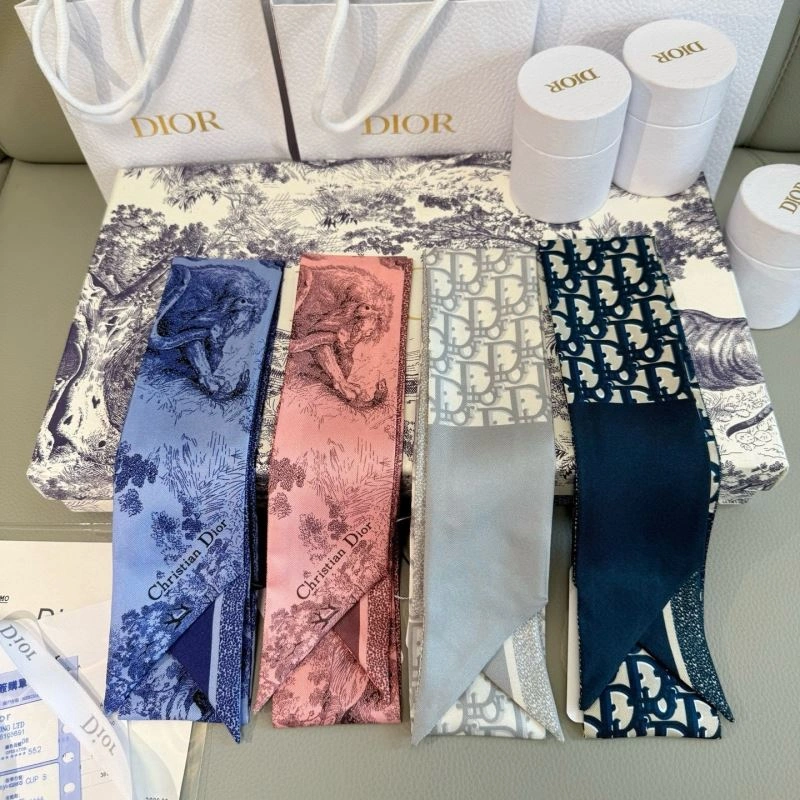 Stretchable Christian Dior Silk 272315