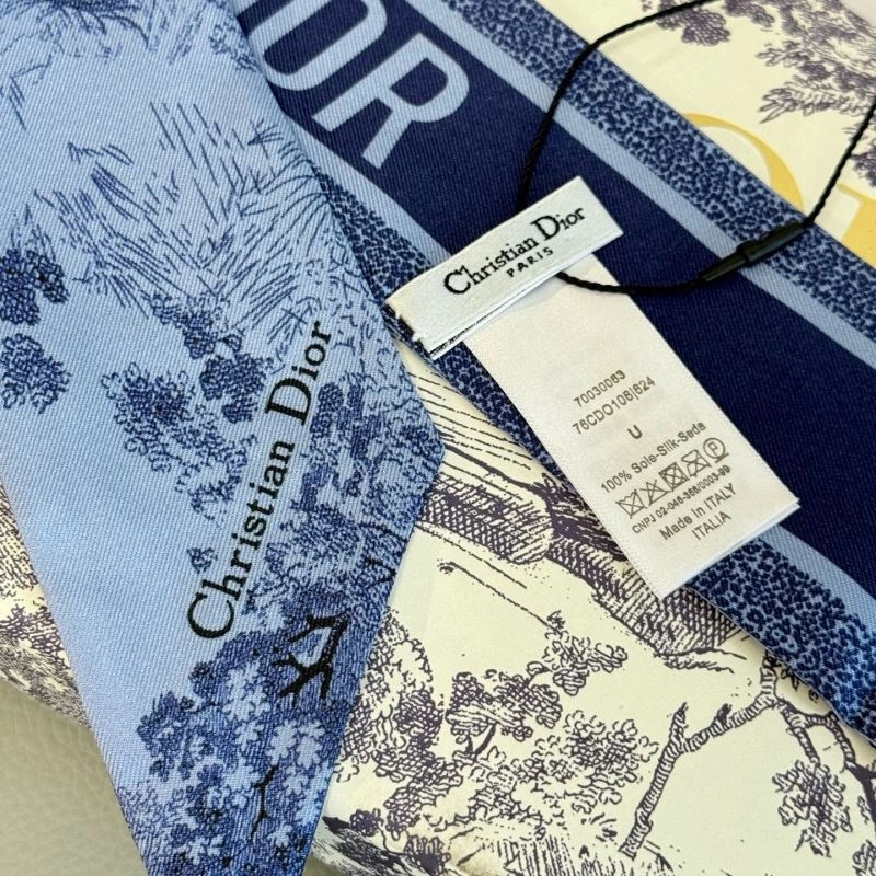 Stretchable Christian Dior Silk 272315