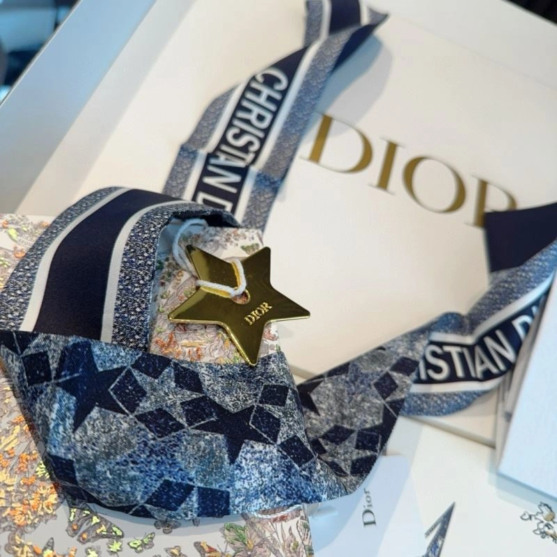 Lightweight Christian Dior Silk 273006