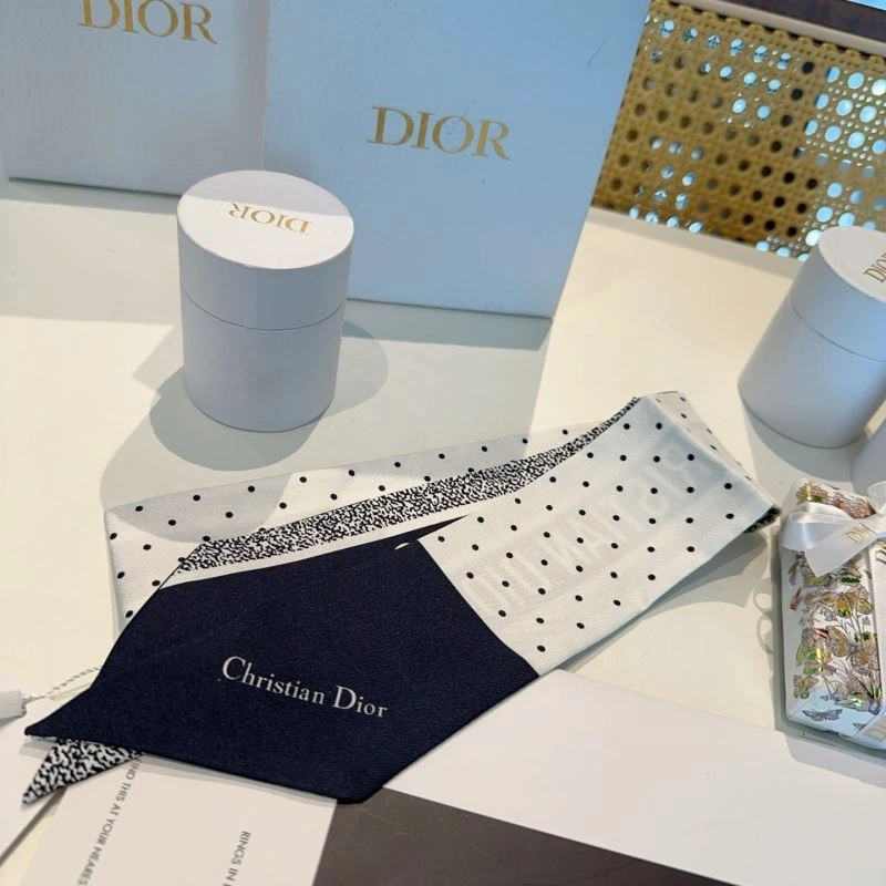 Christian Dior Silk Classic 272981
