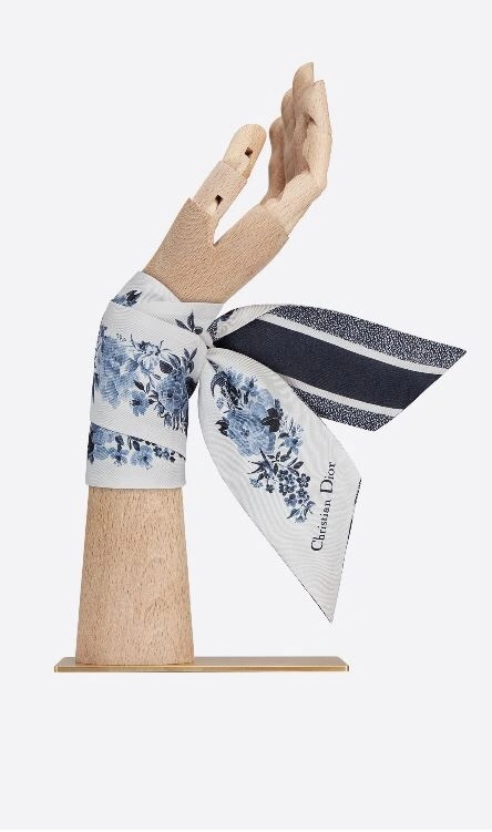 Christian Dior Silk Sustainable 272966
