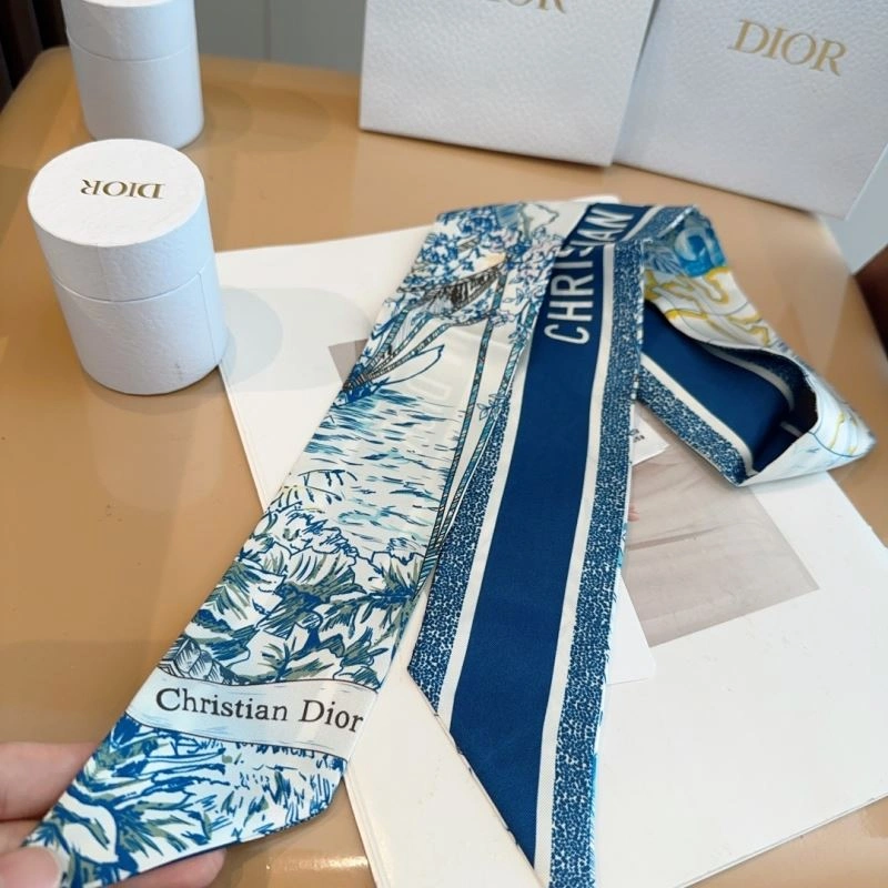 Christian Dior Silk Comfortable 272957