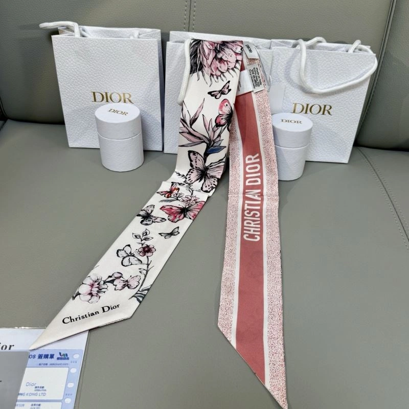 WellDesigned Christian Dior Silk 272939