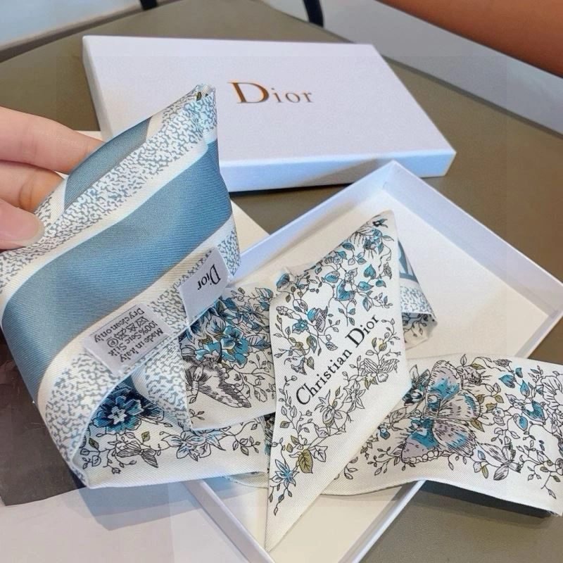 Snug Christian Dior Silk 272937