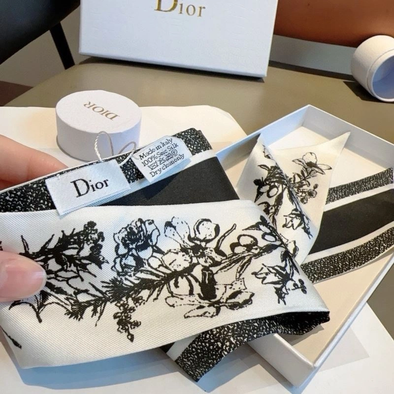 Christian Dior Silk WeatherProof 272927