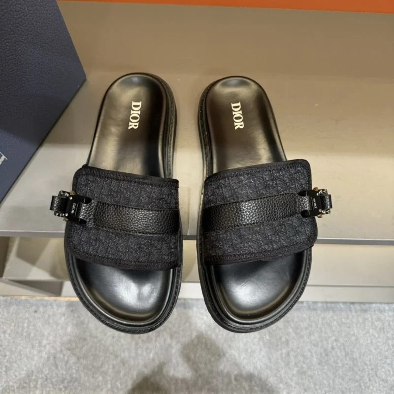 Durable Christian Dior Slippers 20642
