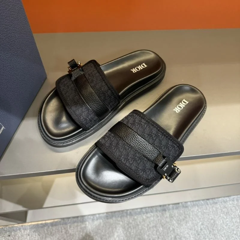 Durable Christian Dior Slippers 20642
