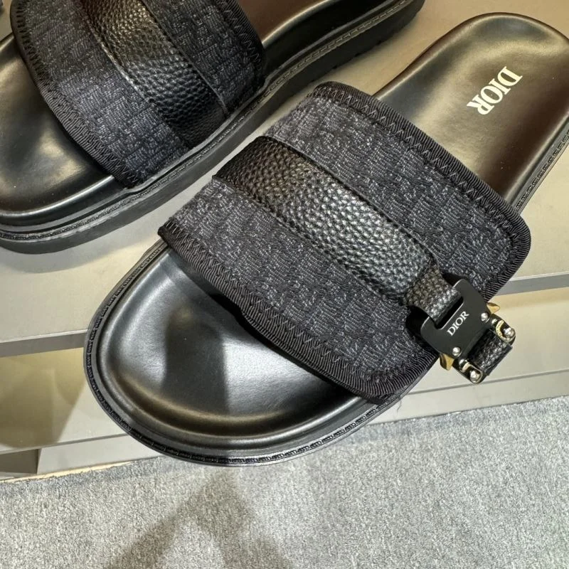 Durable Christian Dior Slippers 20642