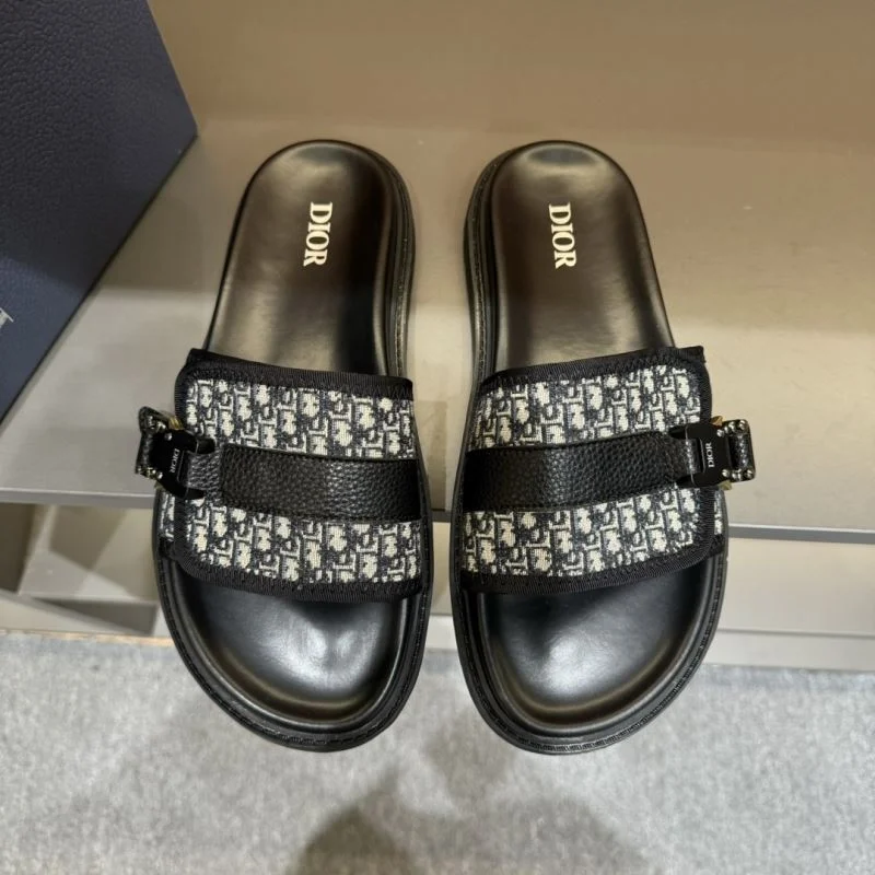Breathable Christian Dior Slippers 20608