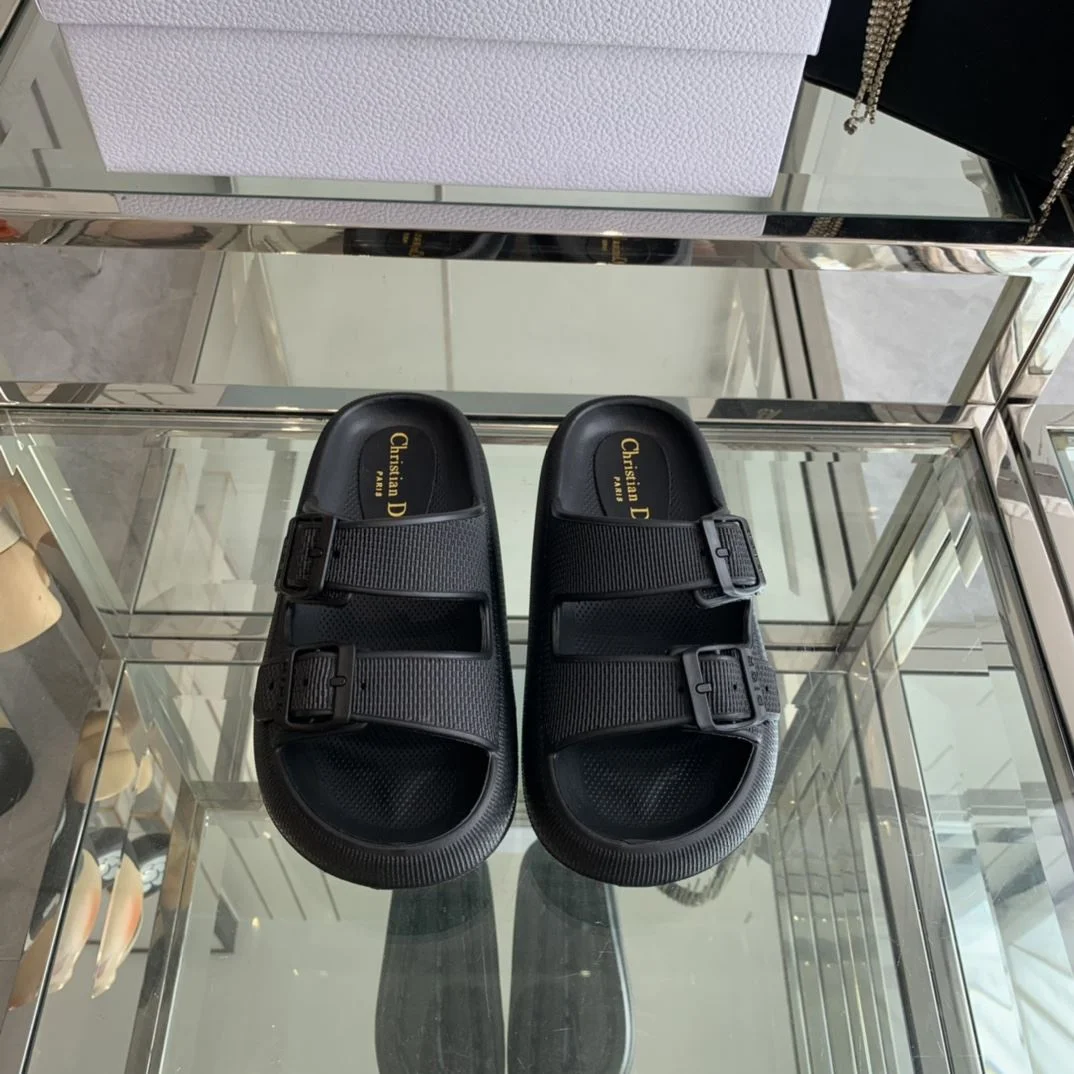 Christian Dior Slippers Durable 21112